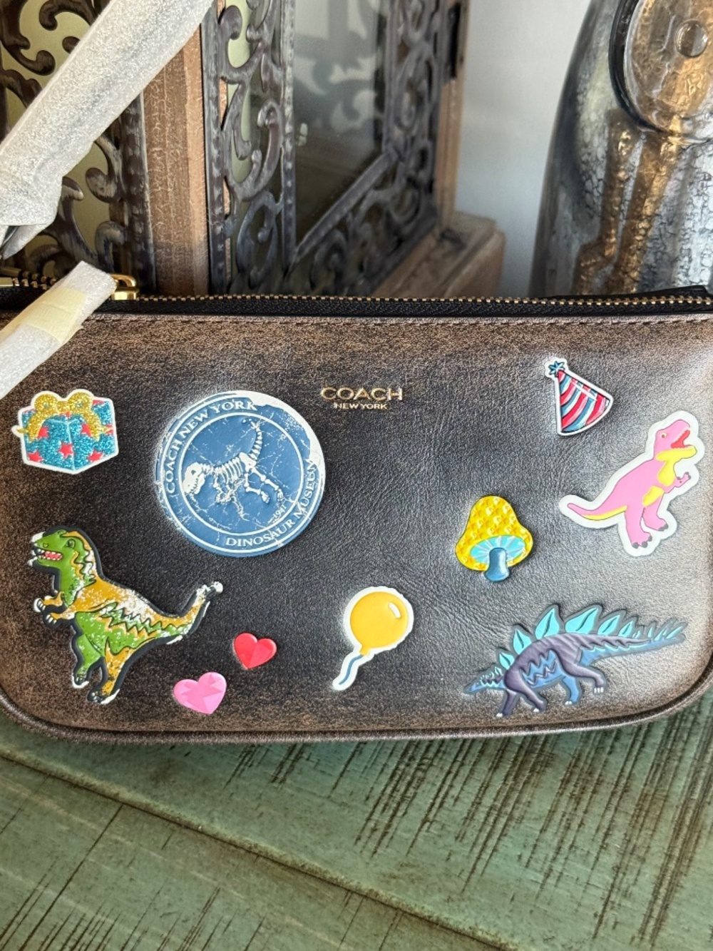 Coach Rexy Plaza Bag 18 In Loved Leather NWT - Picture 5 of 6